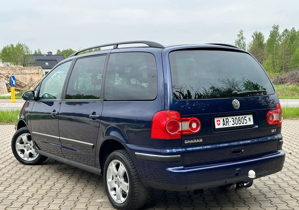 Volkswagen Sharan cena 19999 przebieg: 325000, rok produkcji 2005 z Szydłowiec małe 172